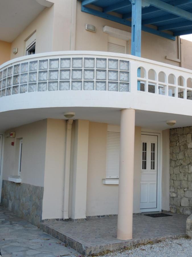 Nicolas Apartments Ierápetra Екстериор снимка
